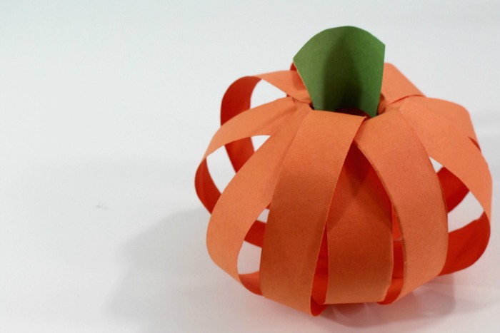 pumpkin crafts - paper DIY pumpkin craft